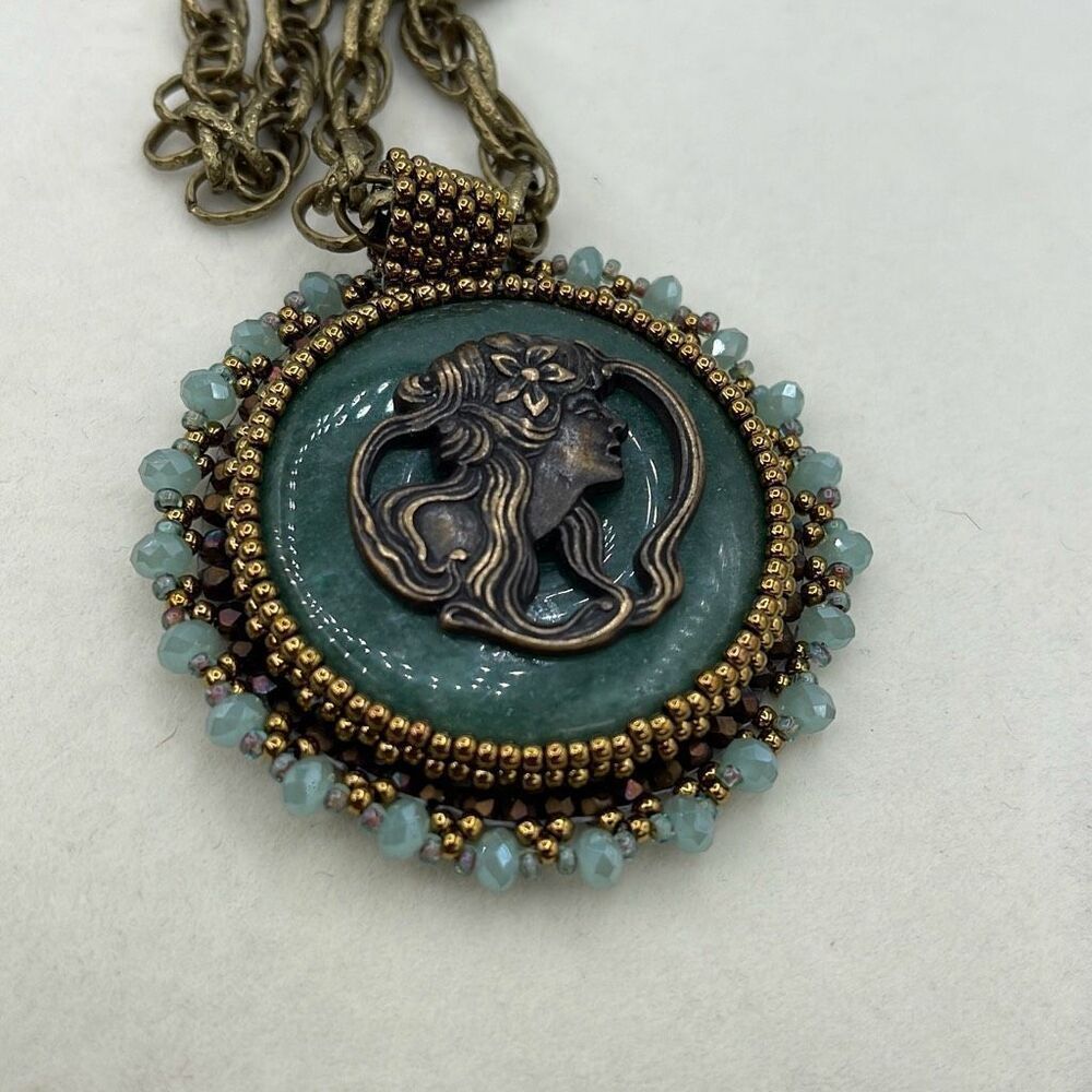 Artisan repurposed Serpentine stone pendant and necklace. - Picture 4 of 10